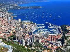 九游下载-摩纳哥发布备战花絮,今晚内部沟通,德国杯任务艰巨,赛季目标并未改变(摩纳哥是最富的国家吗)