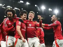 九游游戏中心官网-埃因霍温内部会议纪要流出——今夜手感冰凉，足总杯使命明确，心理建设被强调(荷甲情报埃因霍温逼近联赛冠军点)